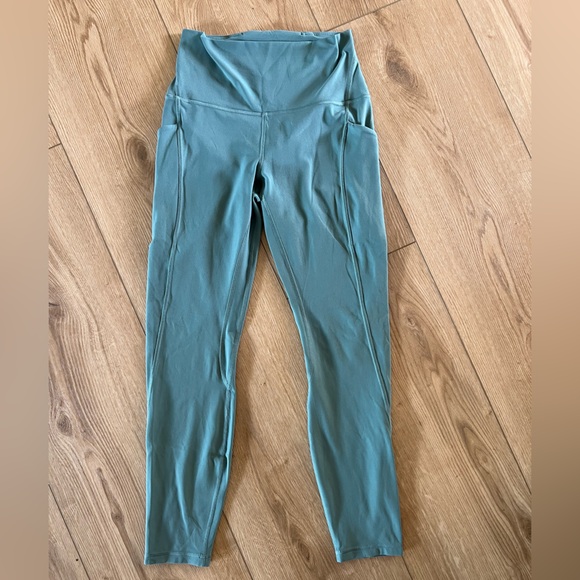 Lululemon leggings ‼️ BUY NOW! - Picture 1 of 3